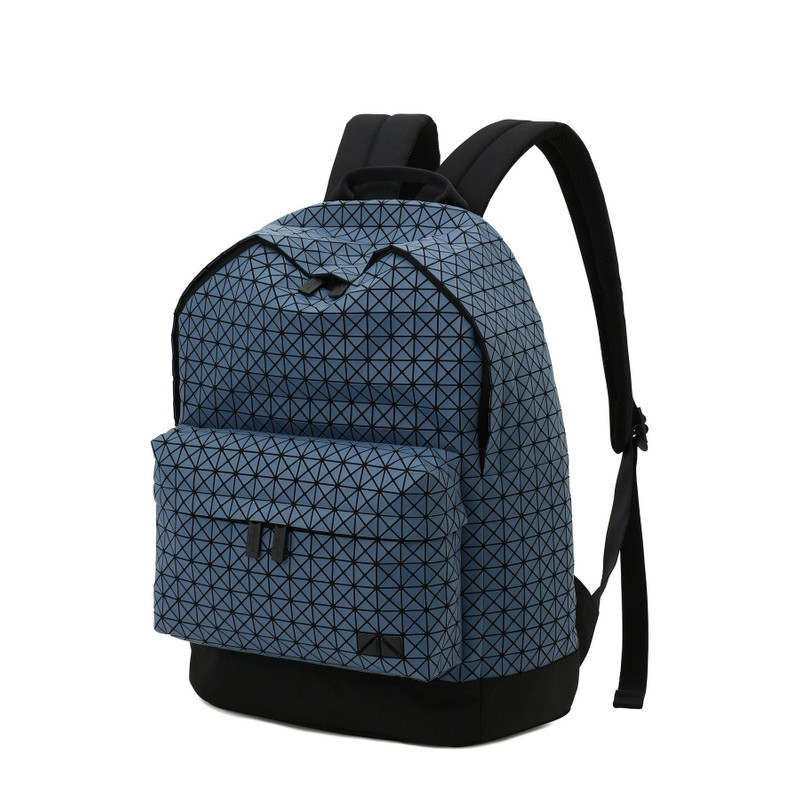 BAO BAO ISSEY MIYAKE DAYPACK BACKPACK outlook