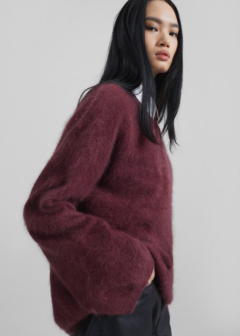 Vilhena Wool Fuzzy V-Neck Sweater - Burgundy 5