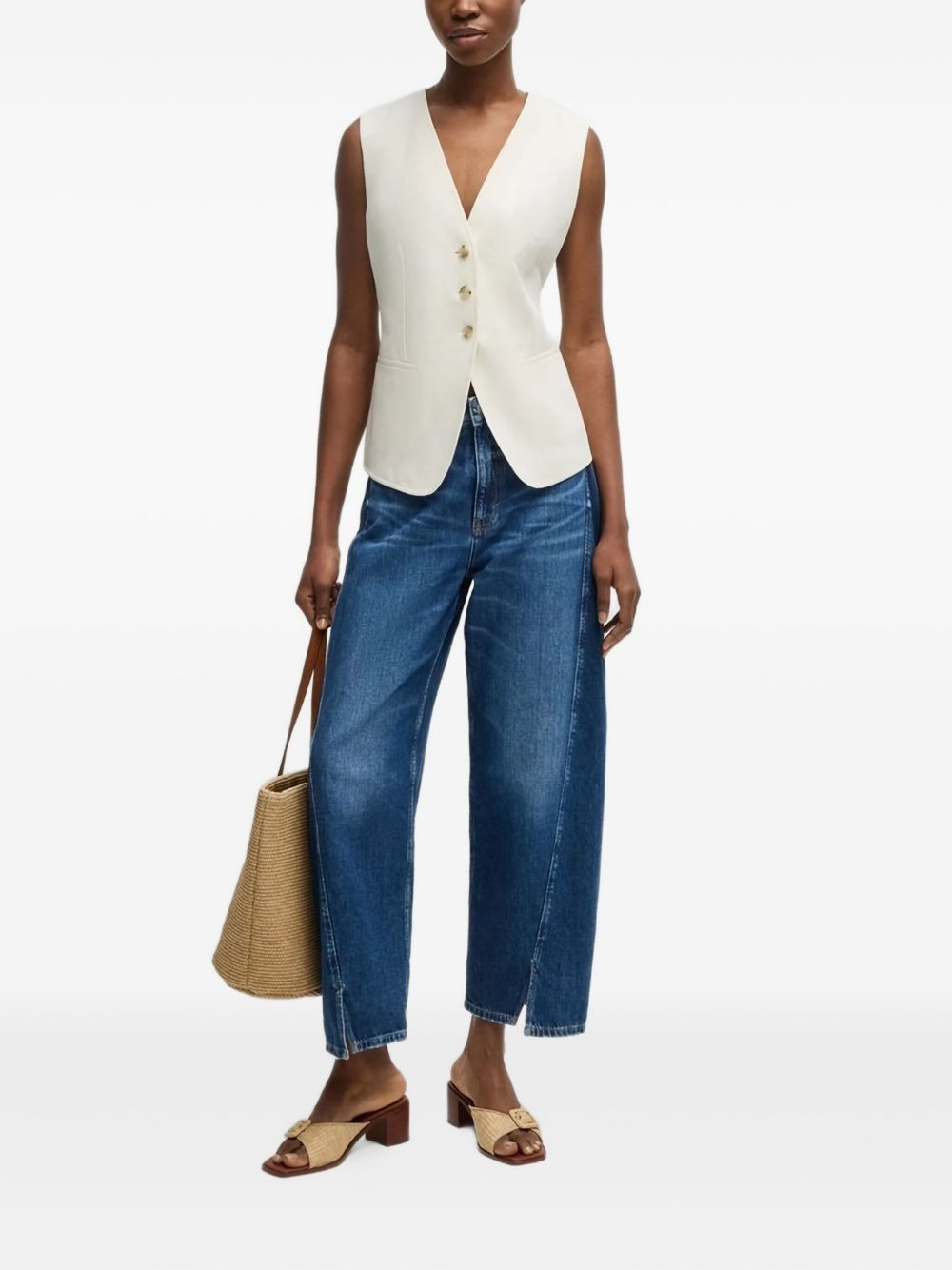 V-neck buttoned waistcoat - 2