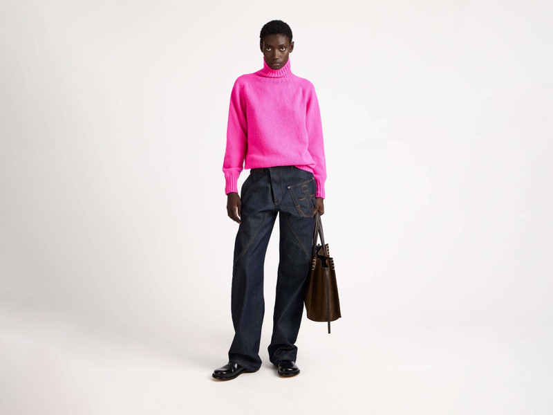 JW Anderson TURTLENECK JUMPER IN NEON PINK outlook