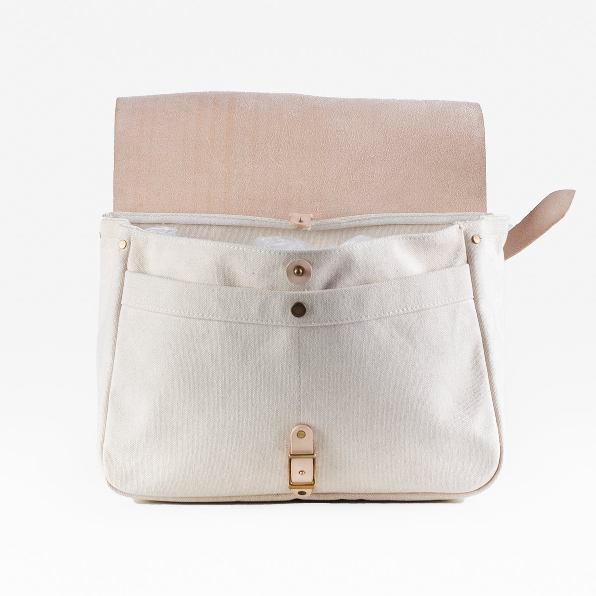 OGL-9981-SADDLE-WHT Obbi Good Label Heavy Canvas Saddle Bag with Leather Flap - 3