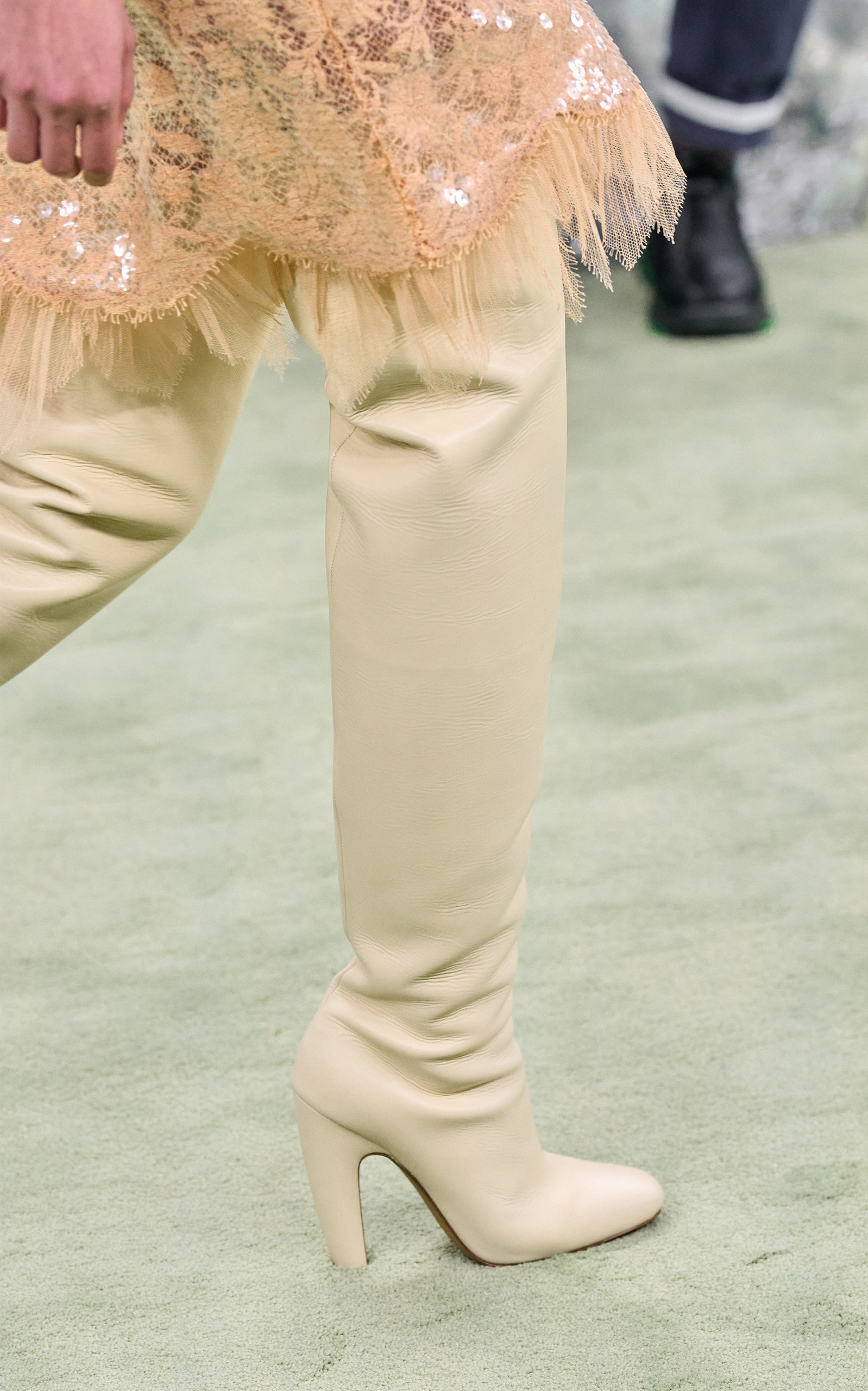 Over-The-Knee Leather High Heel Boots ivory - 4