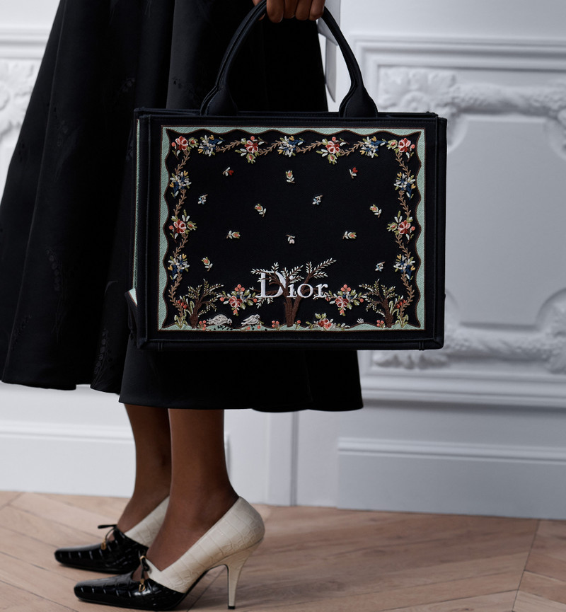 Dior Dioramour Medium Dior Book Tote with Strap outlook