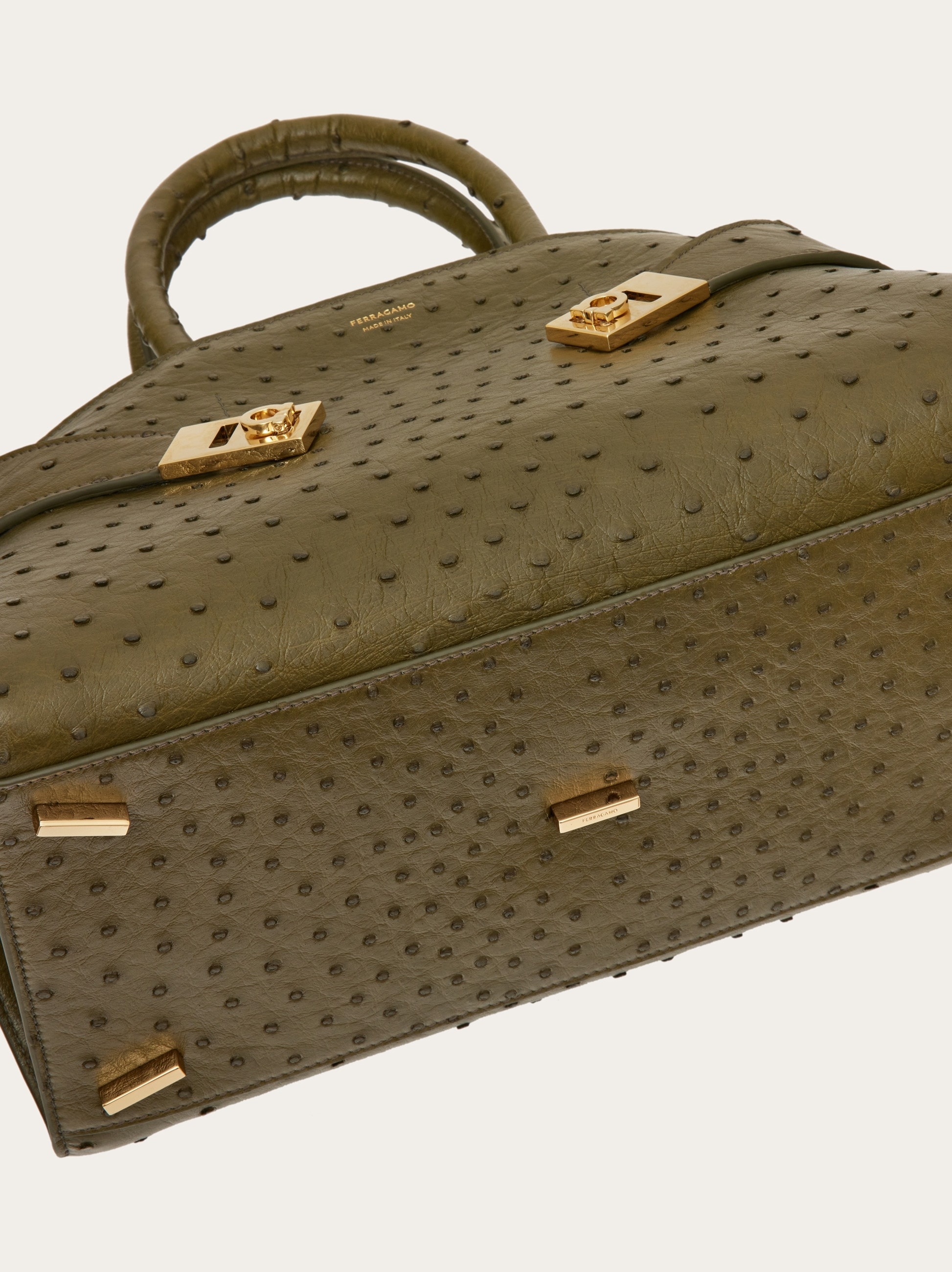 Hug handbag (M) - 9