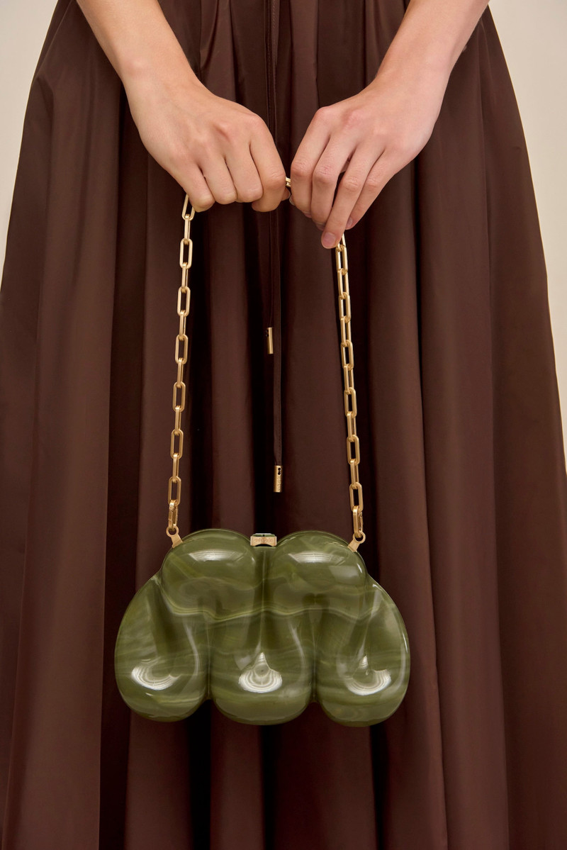 Cult Gaia SQUIGGLE CLUTCH outlook