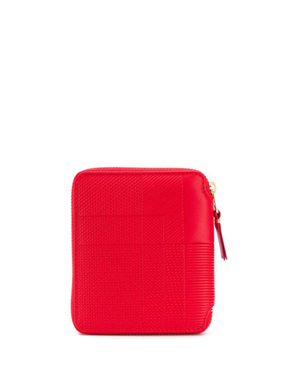 Comme Des Garçons line detail zip wallet outlook