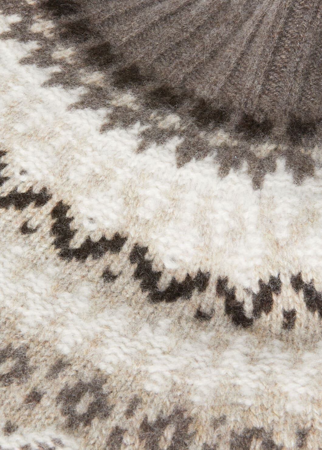 Alpe Pile Shoulder Warmer Scarf - 4