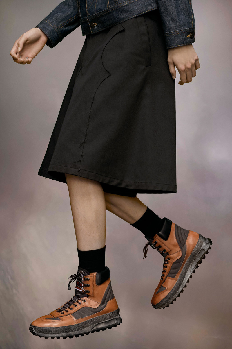 Climber sneaker 6