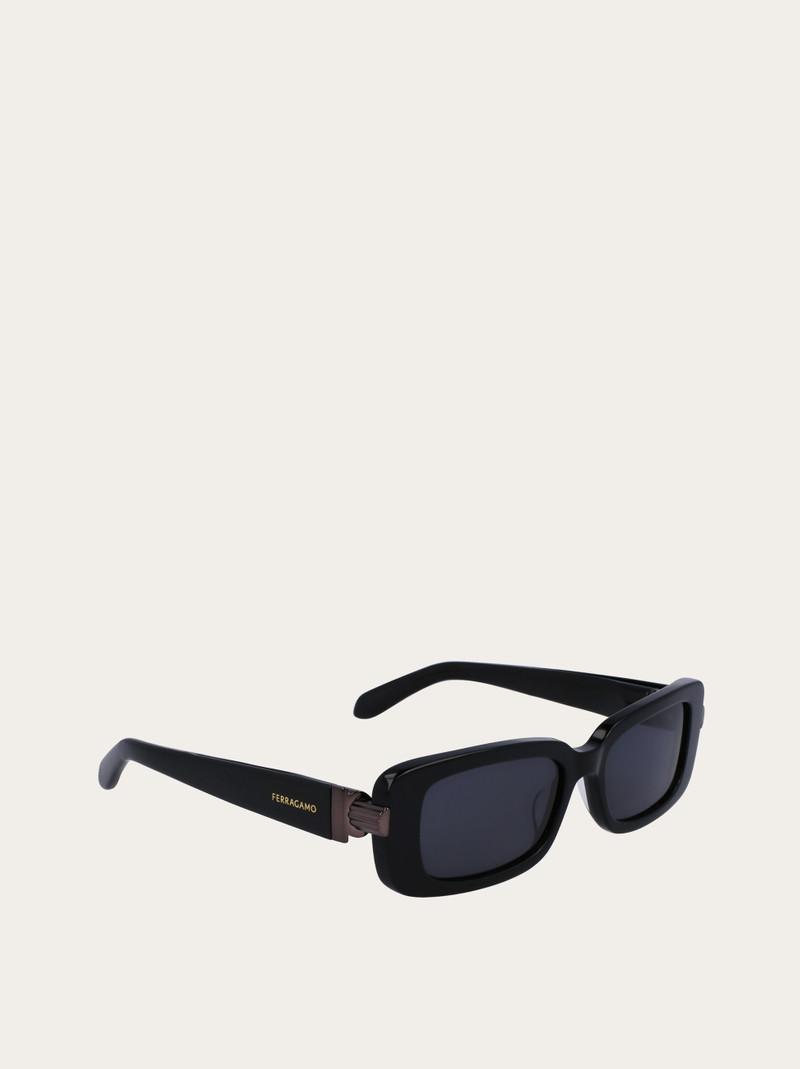 FERRAGAMO Sunglasses outlook