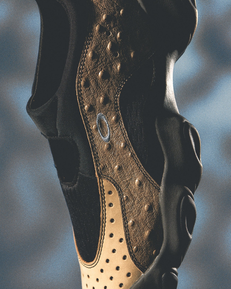 Oakley Factory Team Ostrich Flesh Sandal - Castle/Black 6