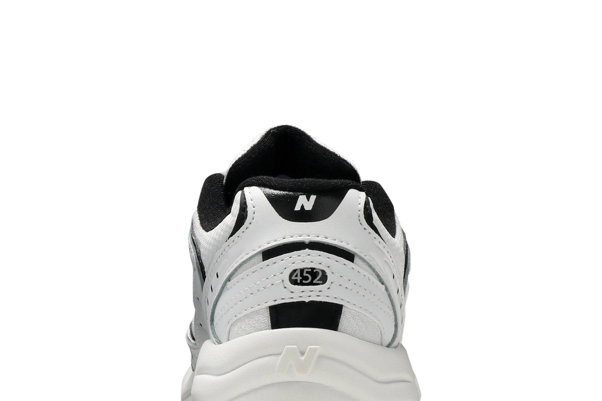 New balance 452 black and white trainers best sale