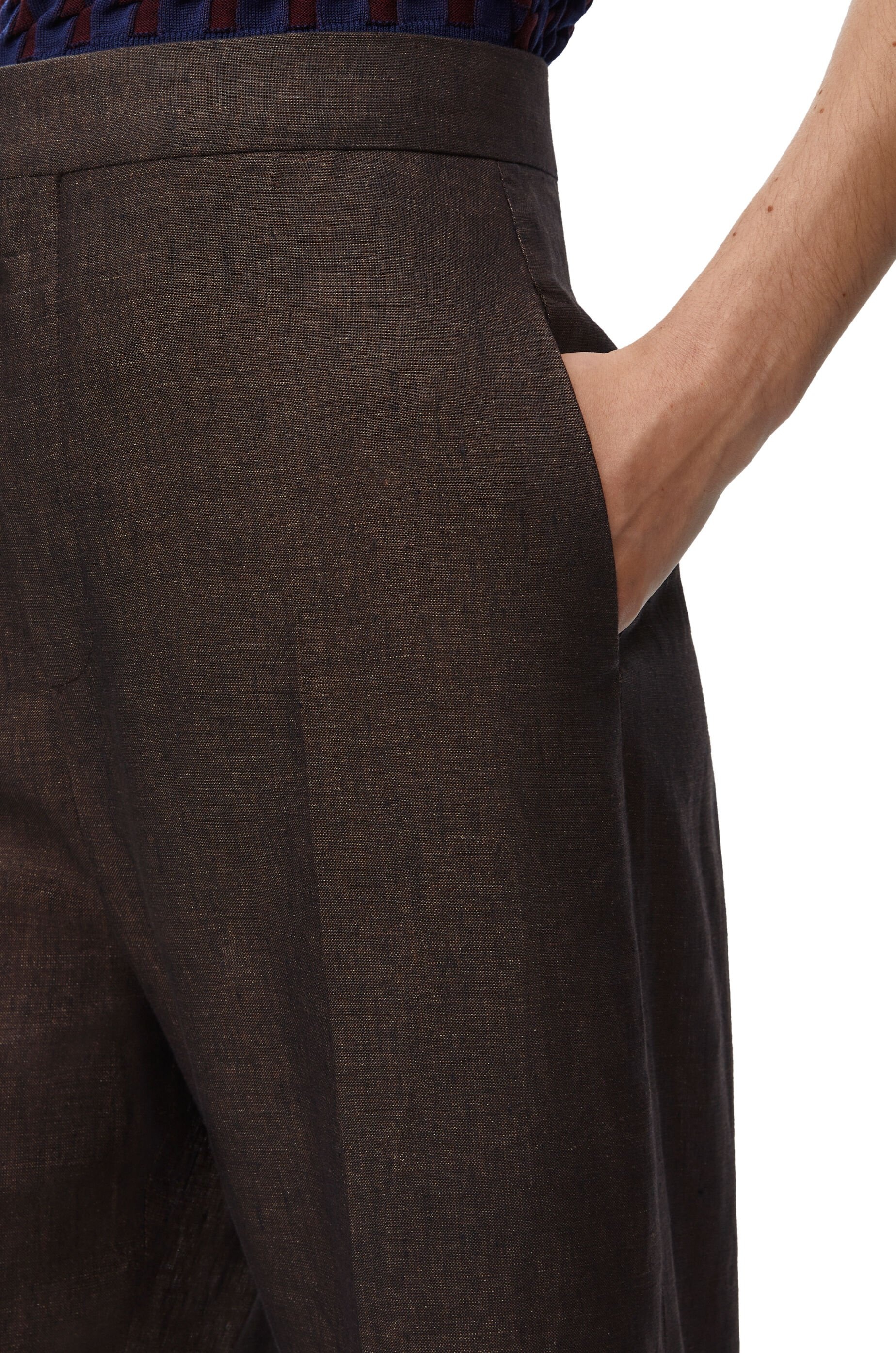 High waisted trousers in linen - 5