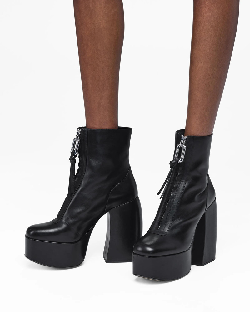Marc Jacobs THE GIGI ANKLE BOOT outlook