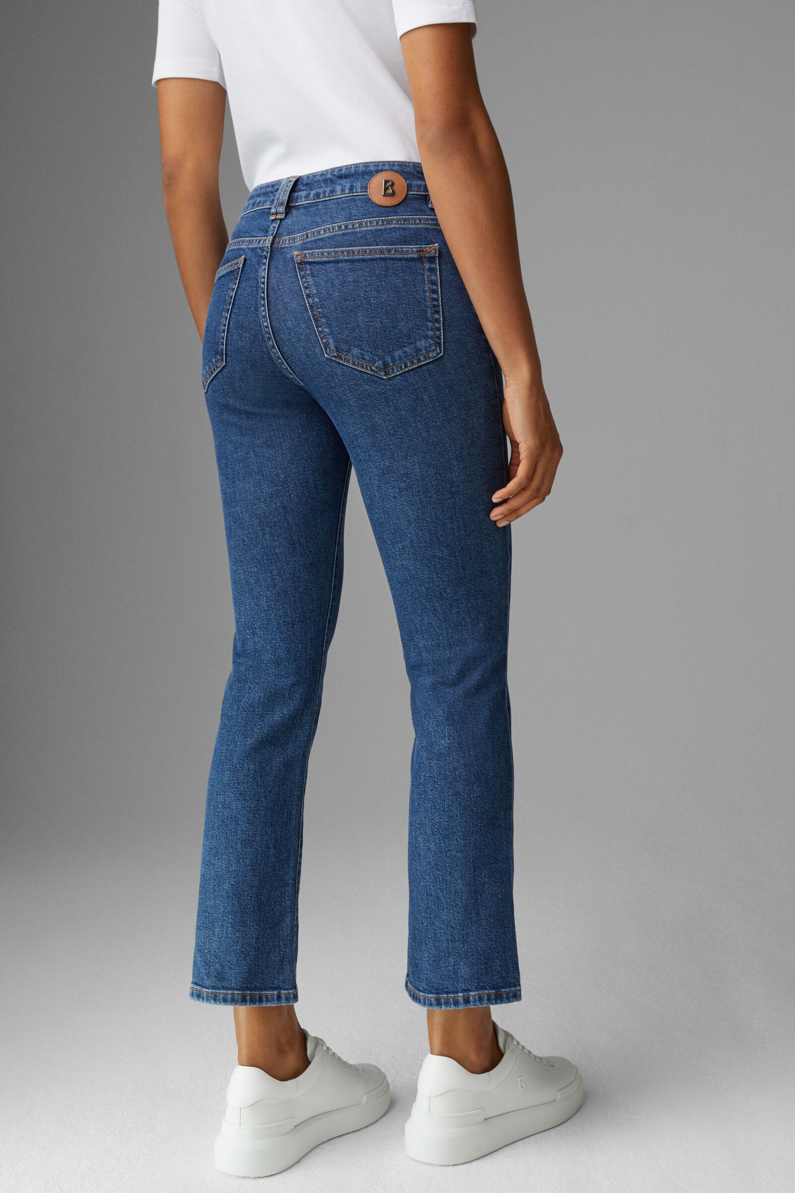 Julie 7/8 flared fit jeans in Denim blue - 3
