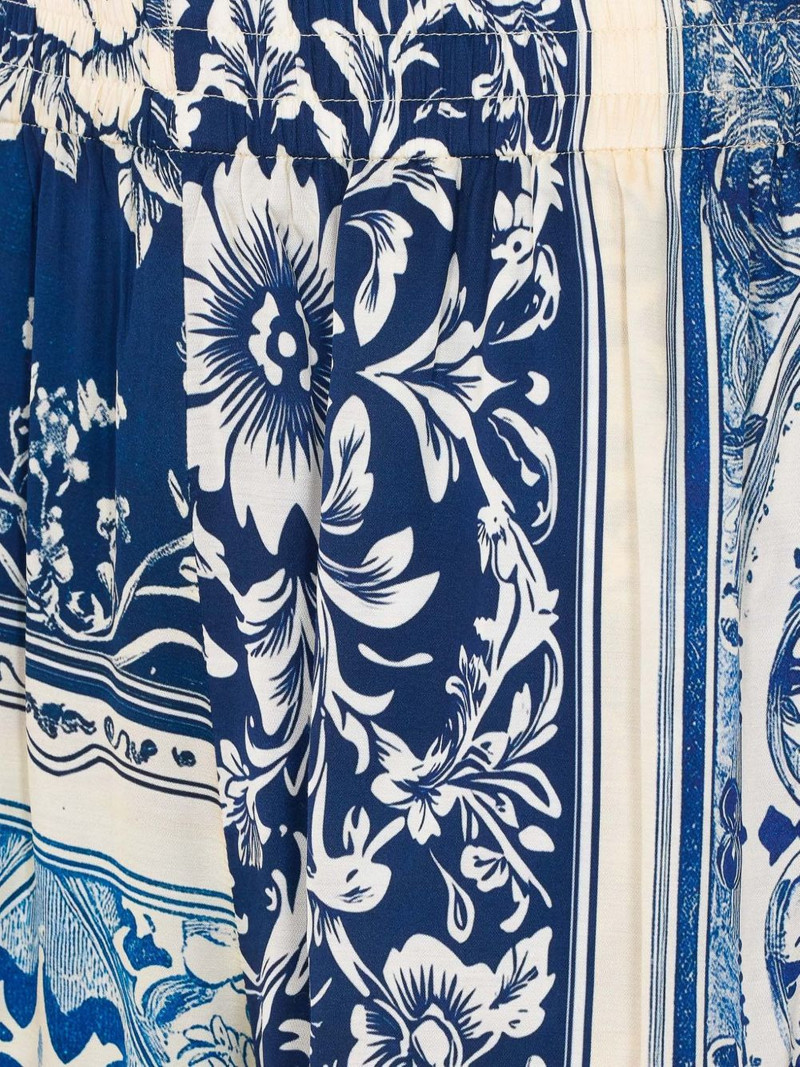 elasticated printed shorts 4