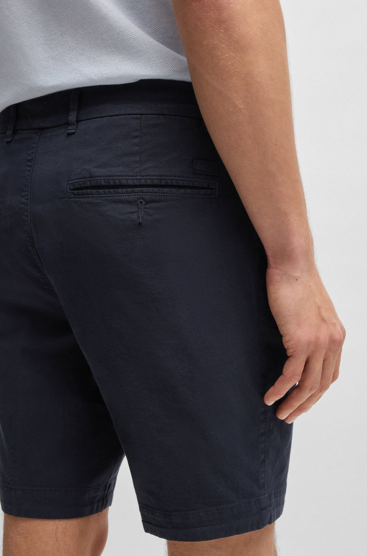SLIM-FIT SHORTS IN STRETCH-COTTON TWILL - 5