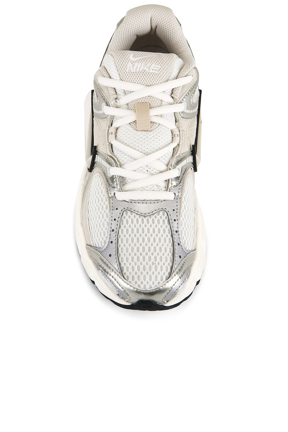 V5 Runner Sneaker - 4