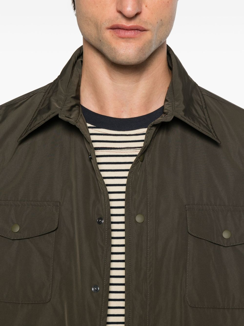 buttoned flap-pocket shirt jacket - 5