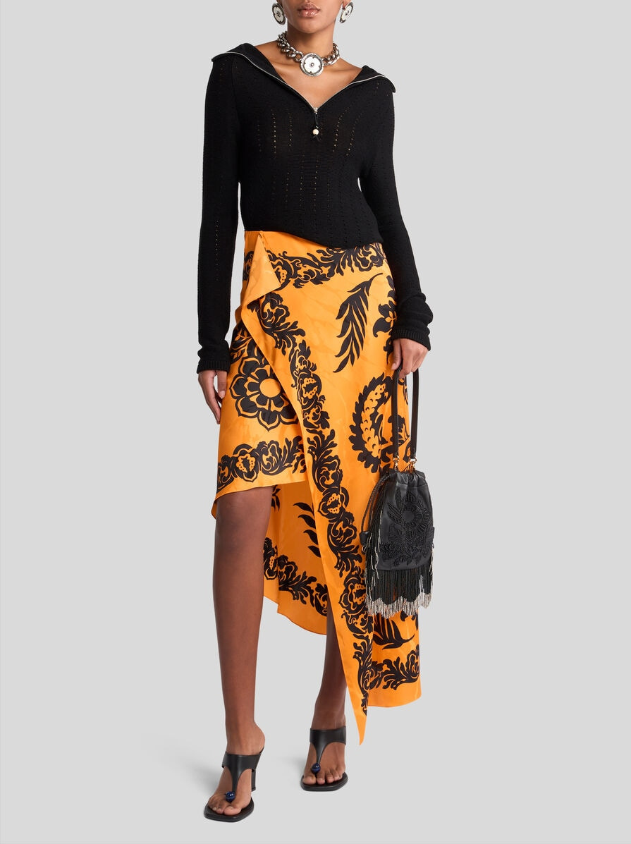 ASYMMETRIC SKIRT WITH STENCIL FLORAL PRINT - 4