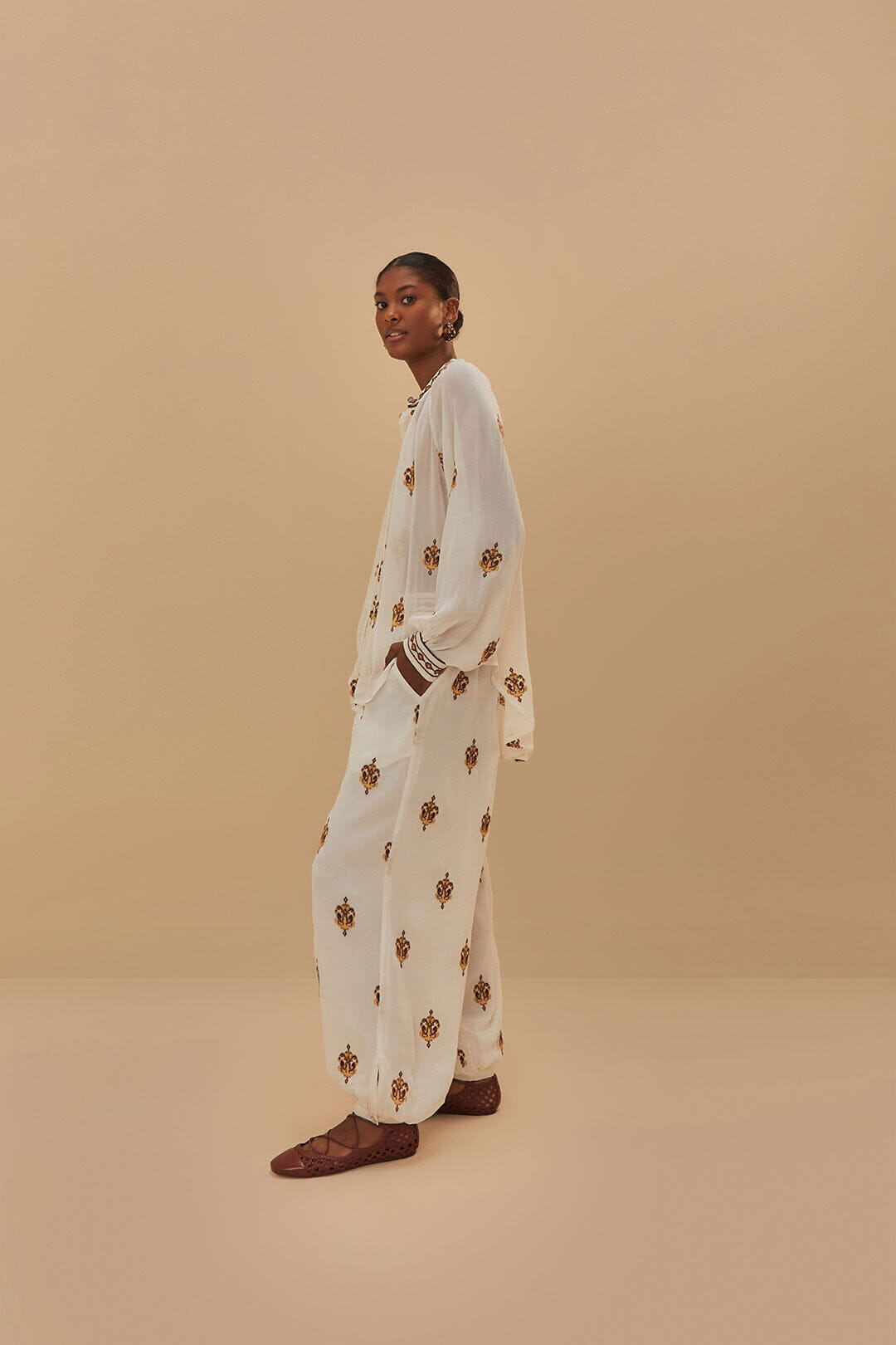 Off-White Anchor Tapestry Embroidered Pants - 3