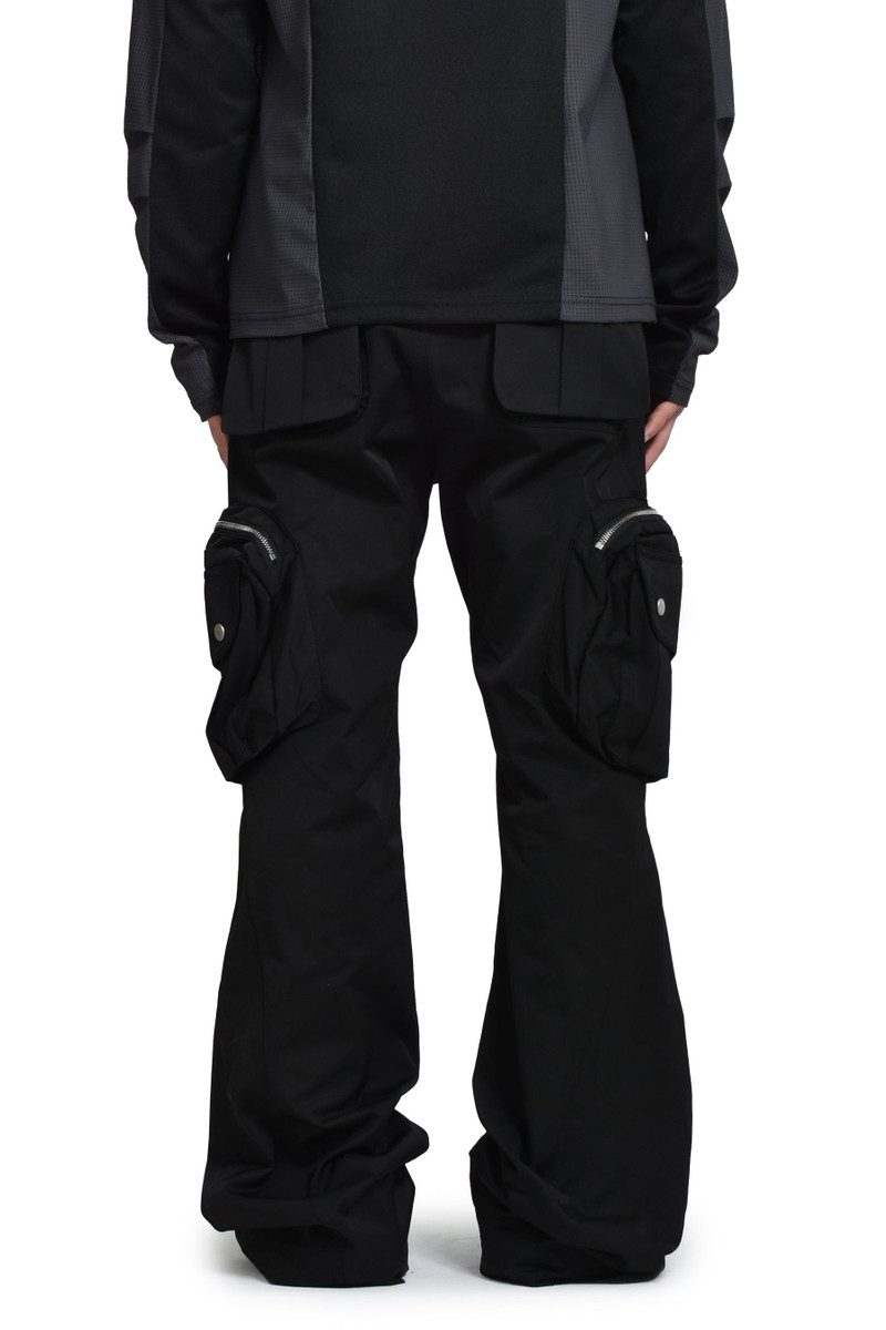 FFFPOSTALSERVICE FLARE CARGO V5 / BLK outlook