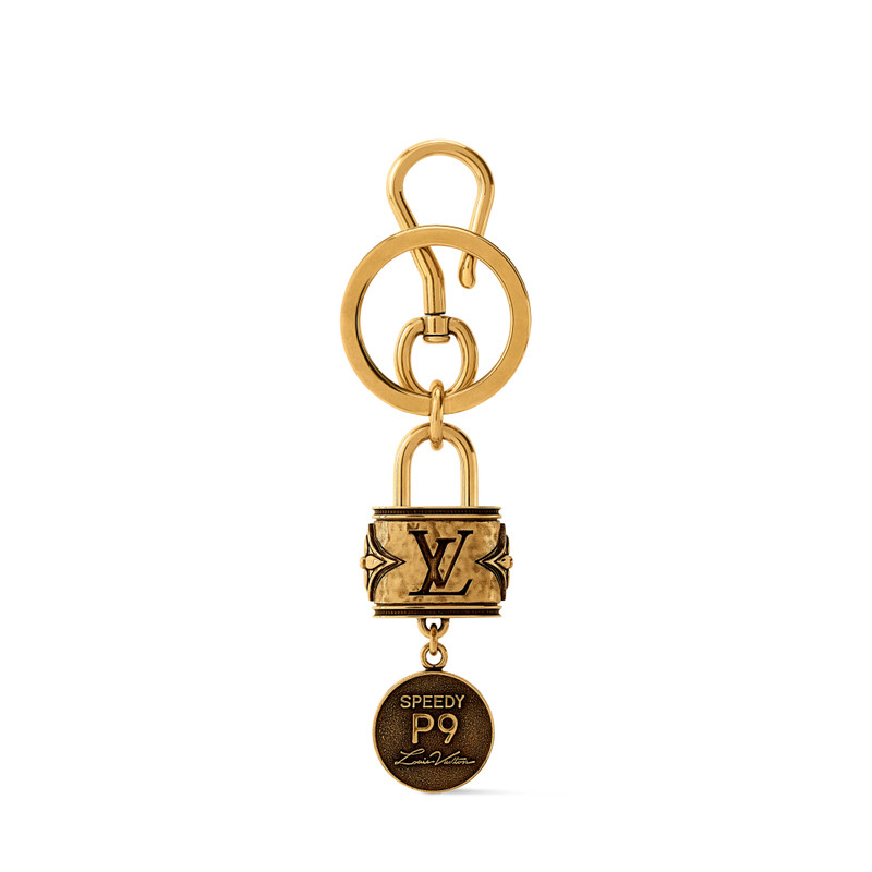 Louis Vuitton Lobster Charm outlook