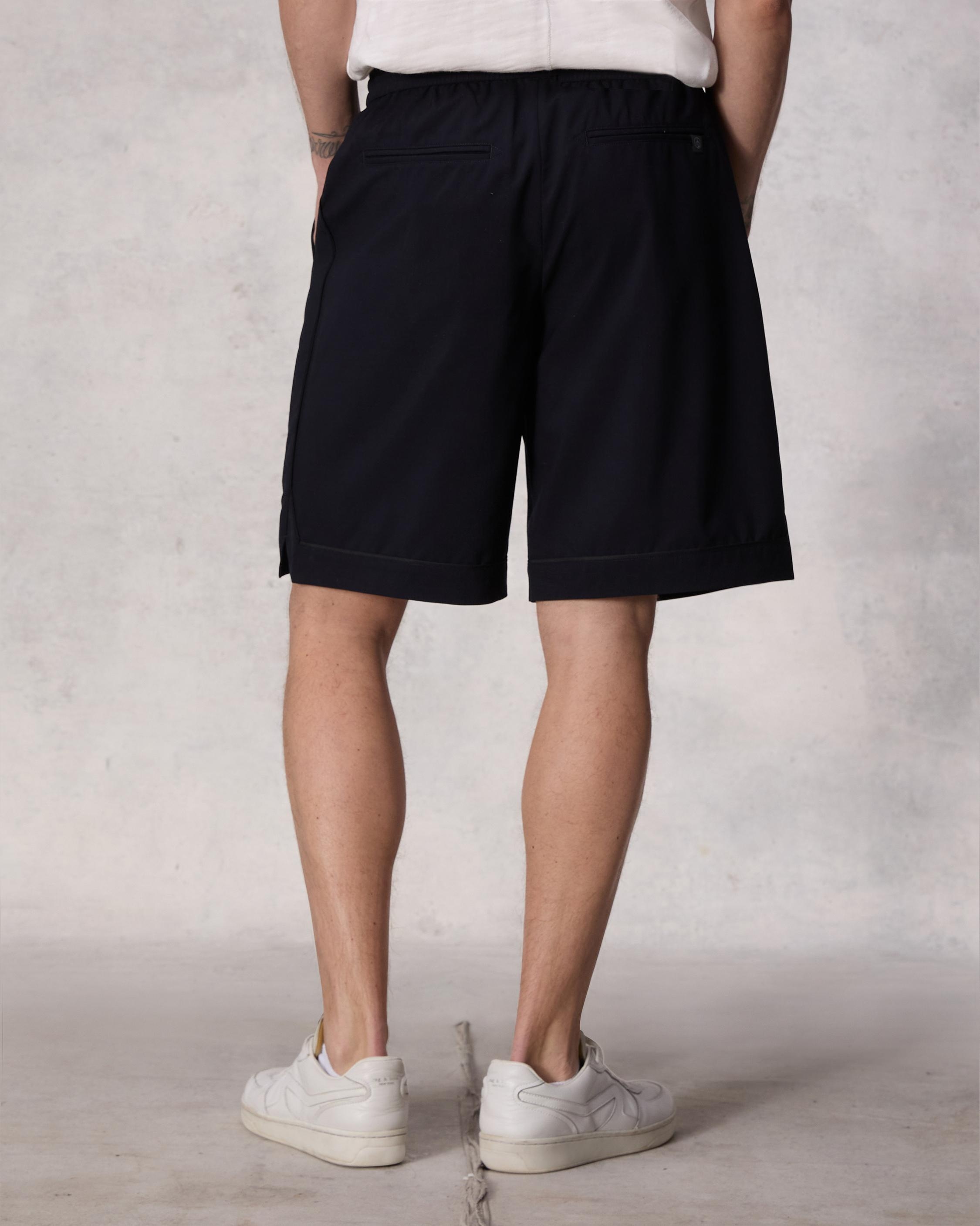 Irving Wool Short
Relaxed Fit - 4