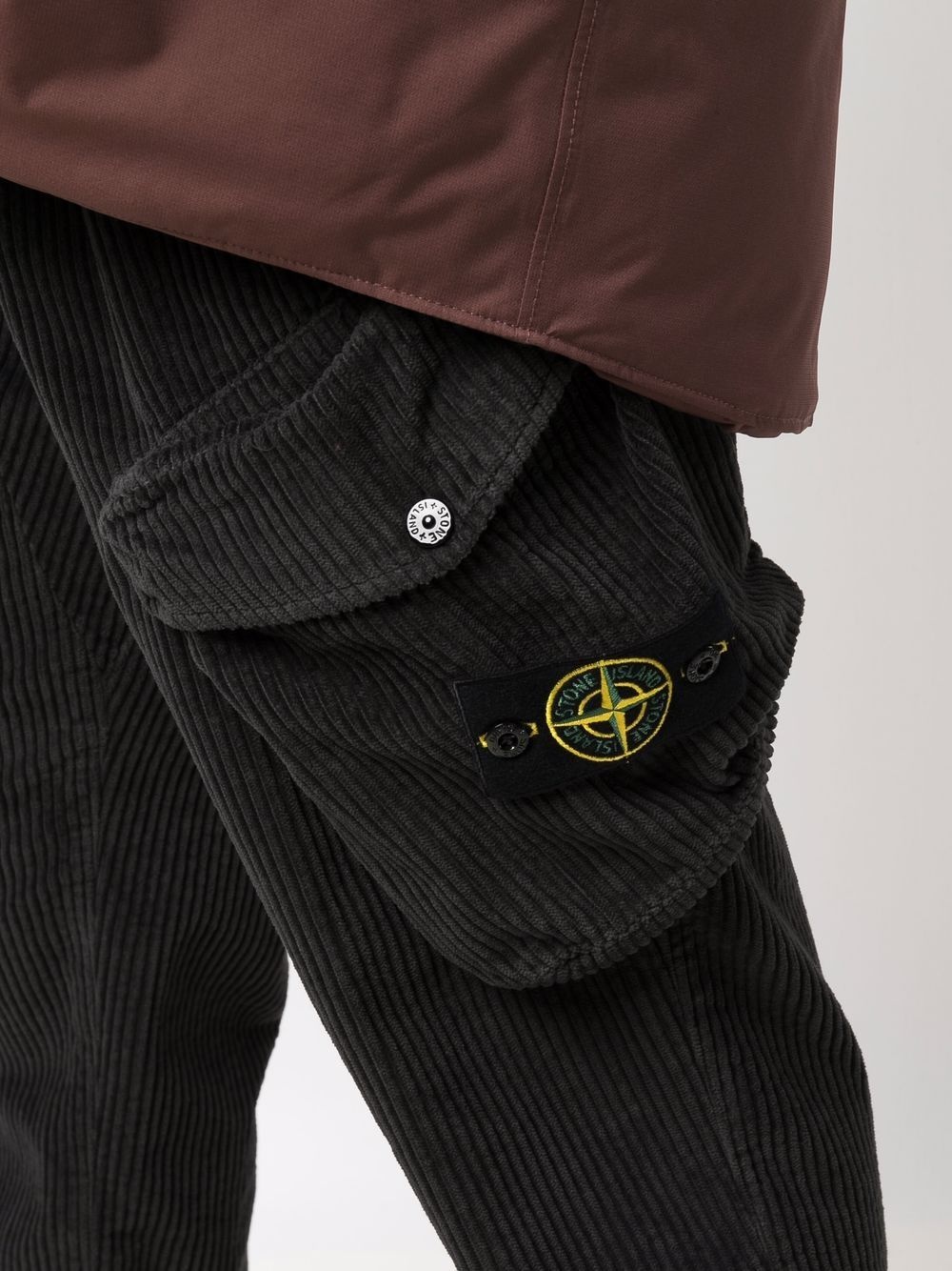 logo-patch corduroy trousers - 5