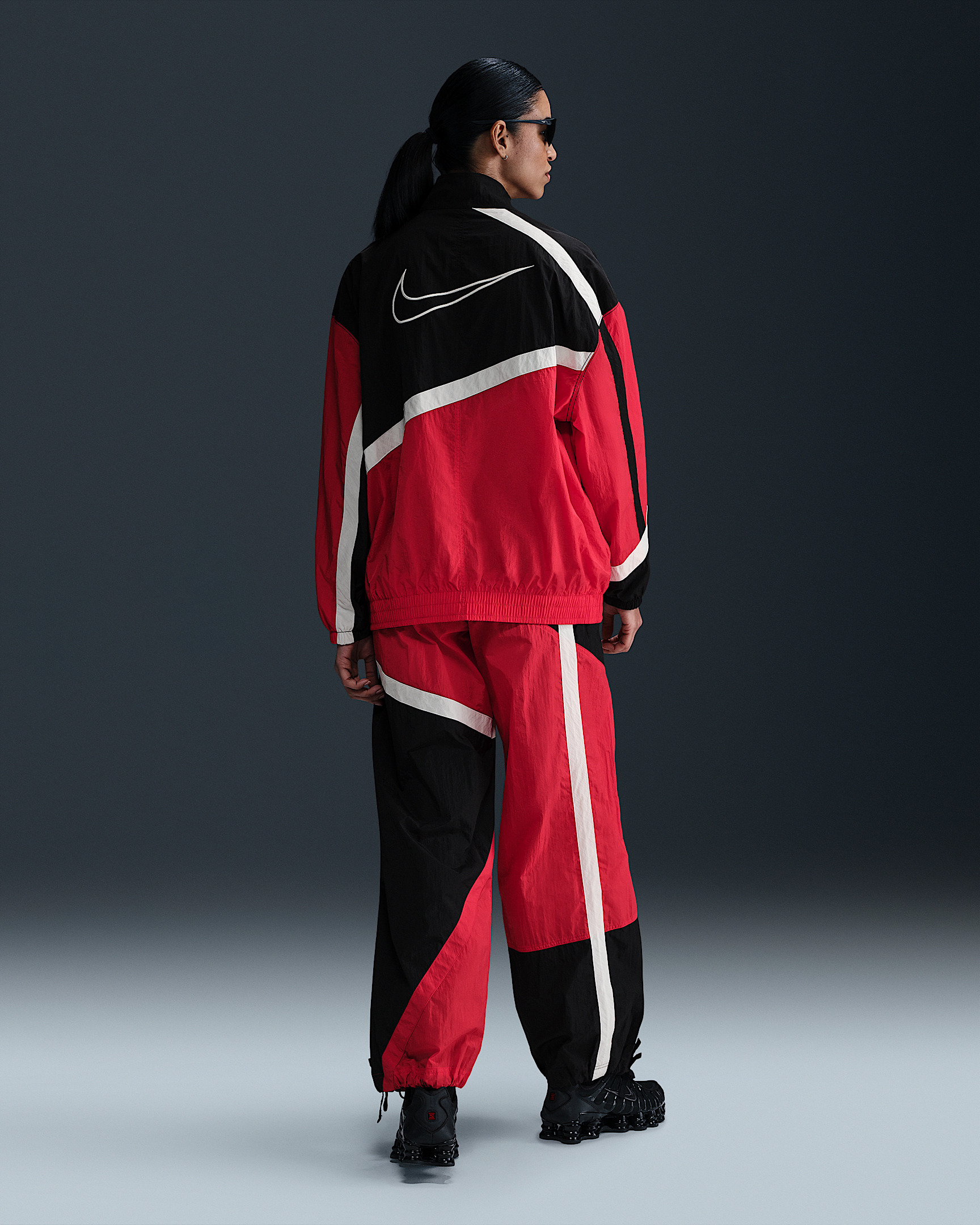 Nike Sportswear Women's Oversized Woven Jacket - 5
