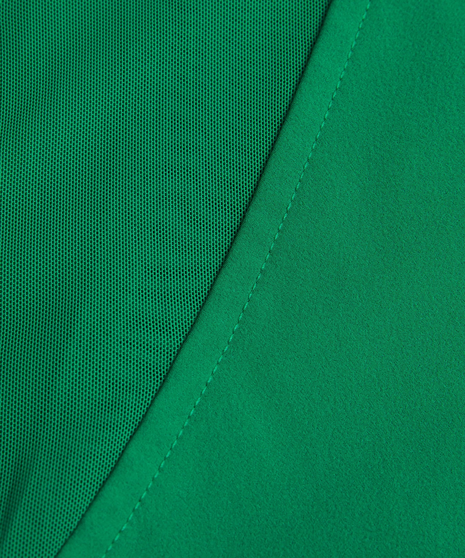 Mesh-Ventilated Tennis Jacket - 9