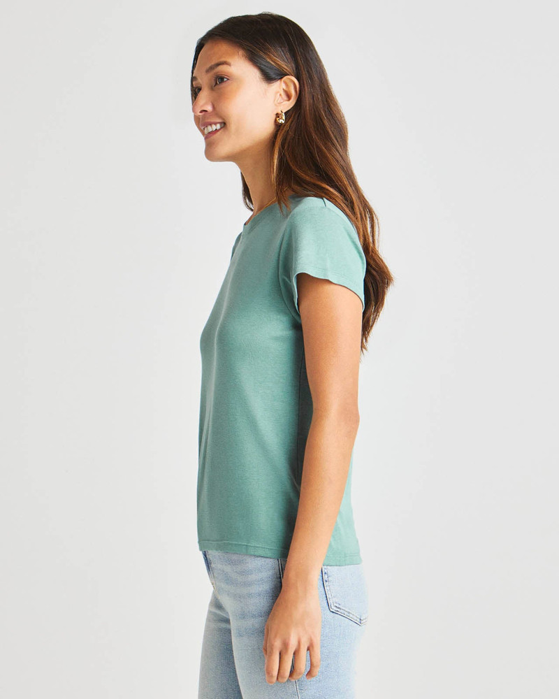 Faye Crewneck Tee 4