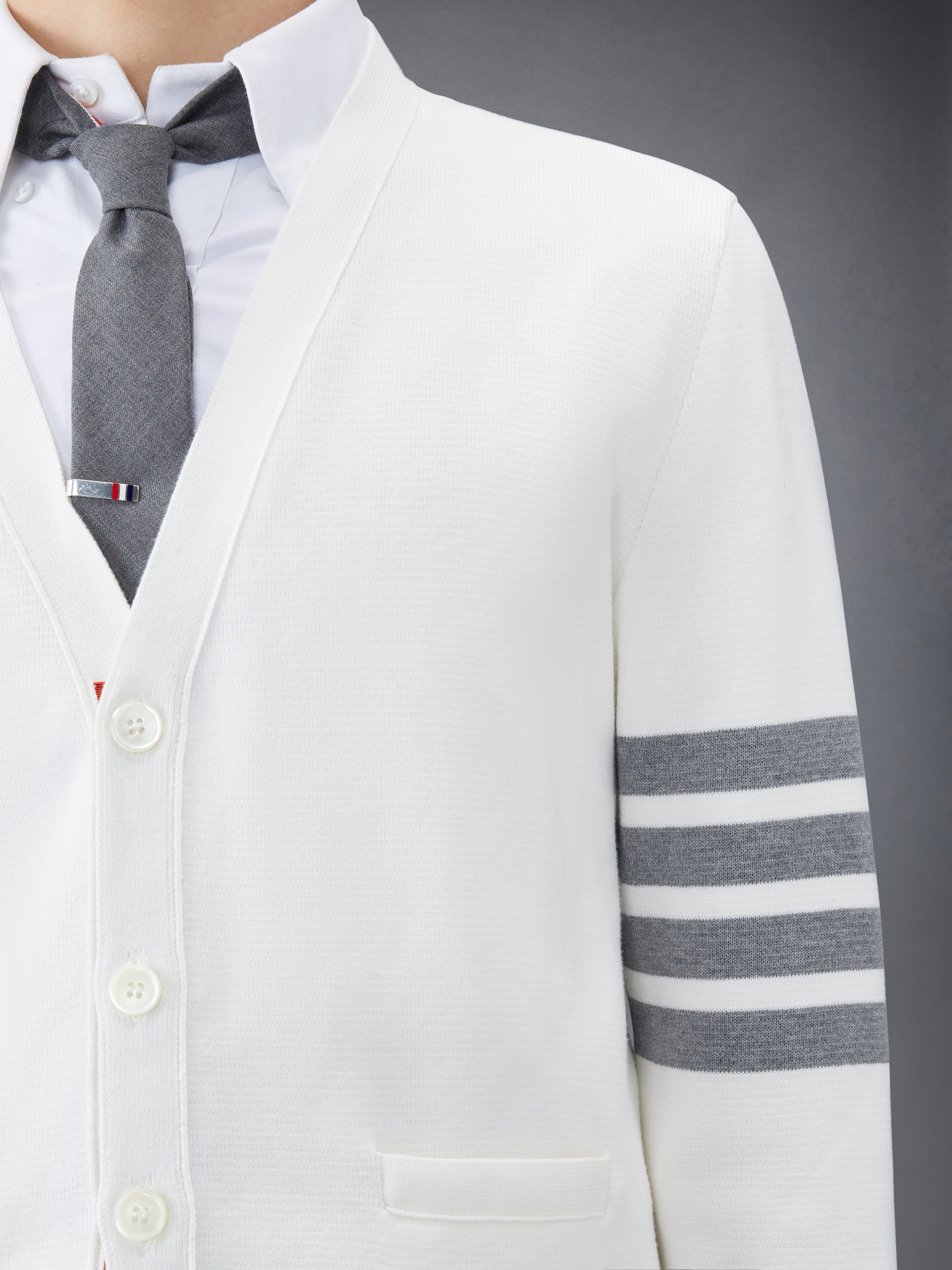 Whitemilano Stitch Cotton 4-bar V-neck Cardigan - 6