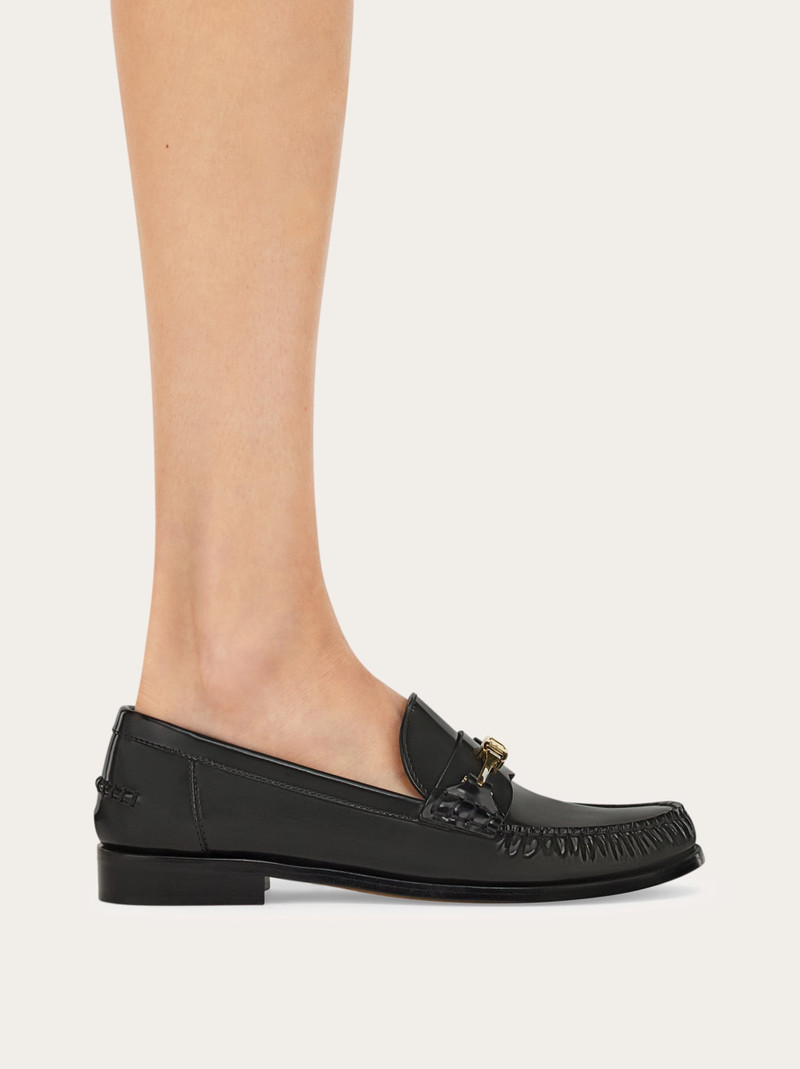 FERRAGAMO New Vara chain loafer outlook