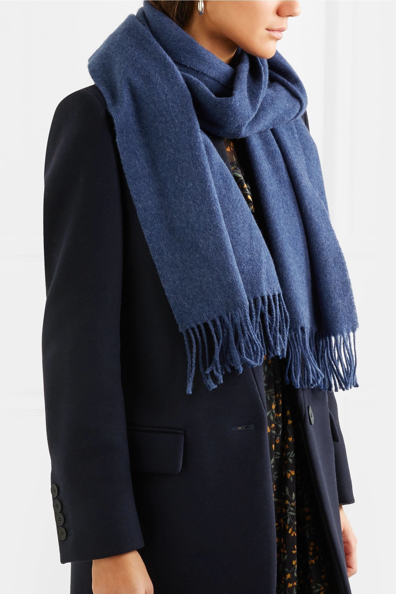 Canada Narrow fringed wool scarf - 3