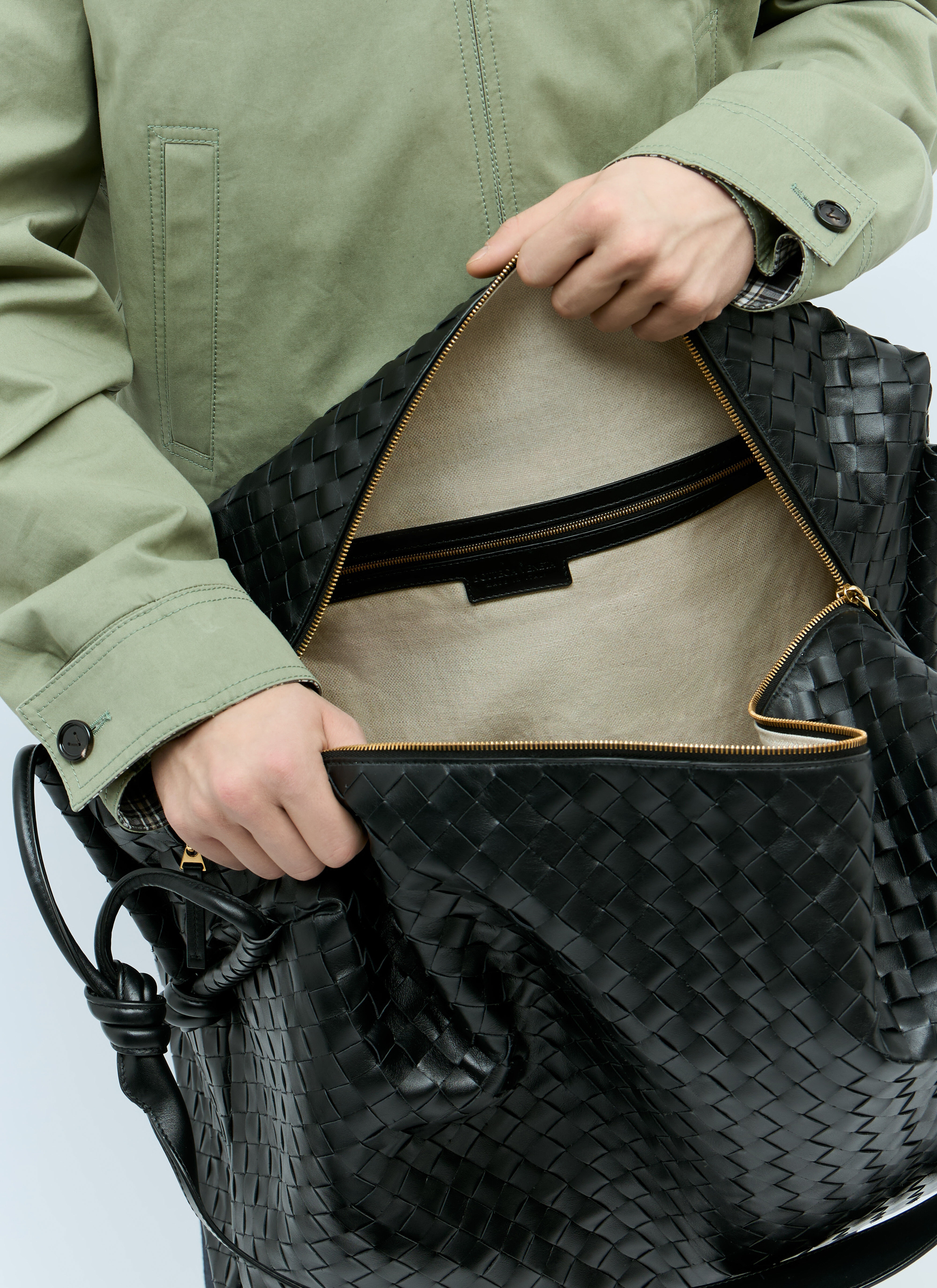Bottega Veneta Large Loop Weekender Bag | lncc | REVERSIBLE