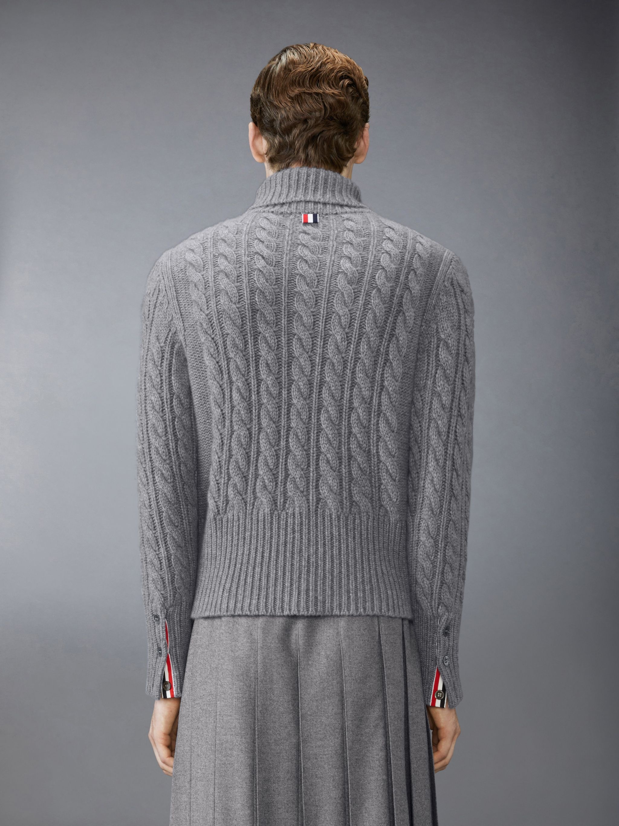Classic Cashmere Cable Turtle Neck - 2