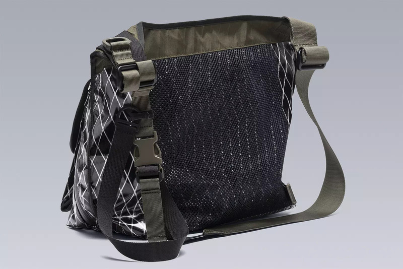 3A-1-MULTI Interops Einsatztasche Black/Olive 6