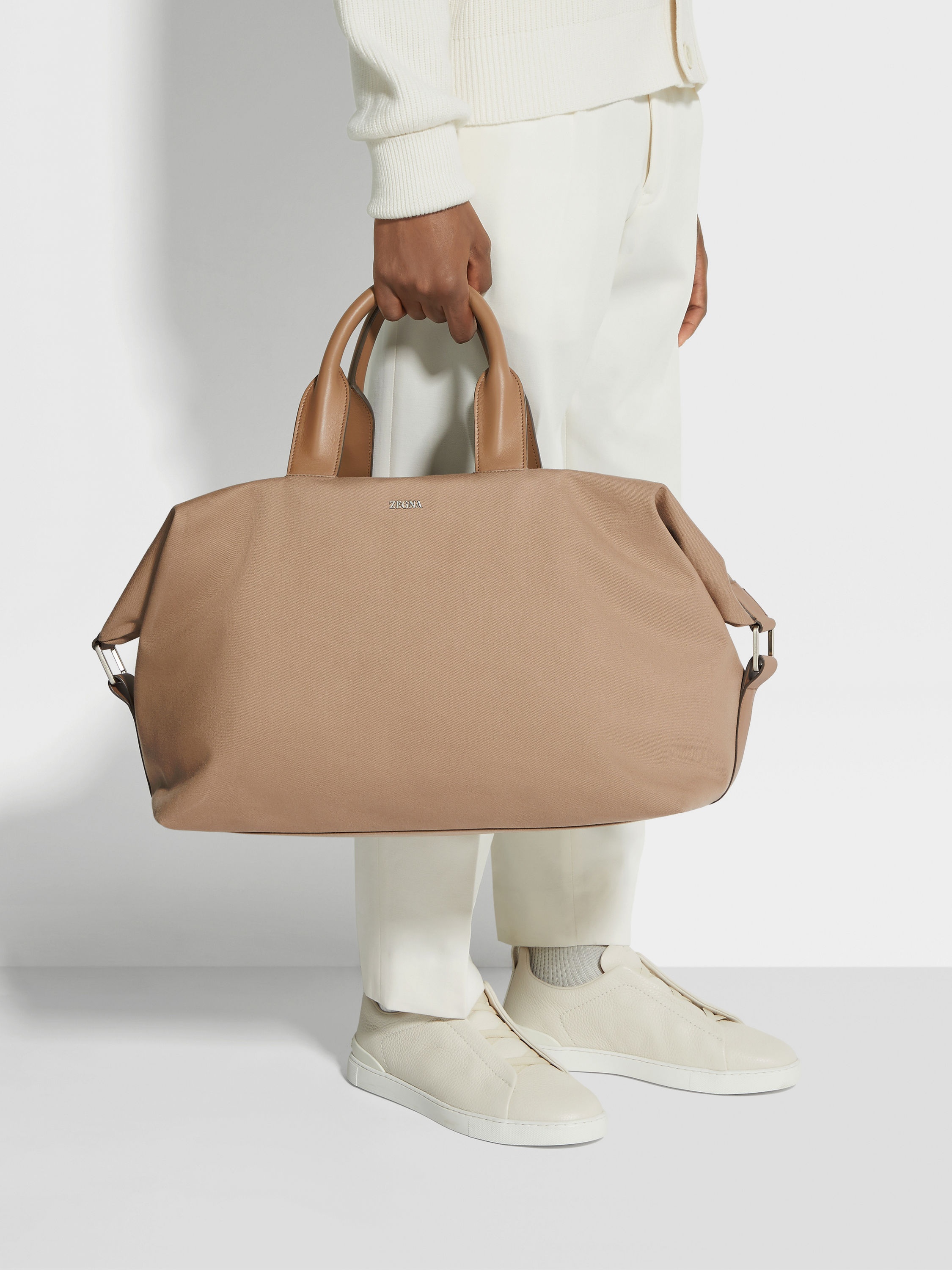 DARK BEIGE COTTON AND LEATHER HOLDALL RAGLAN - 2