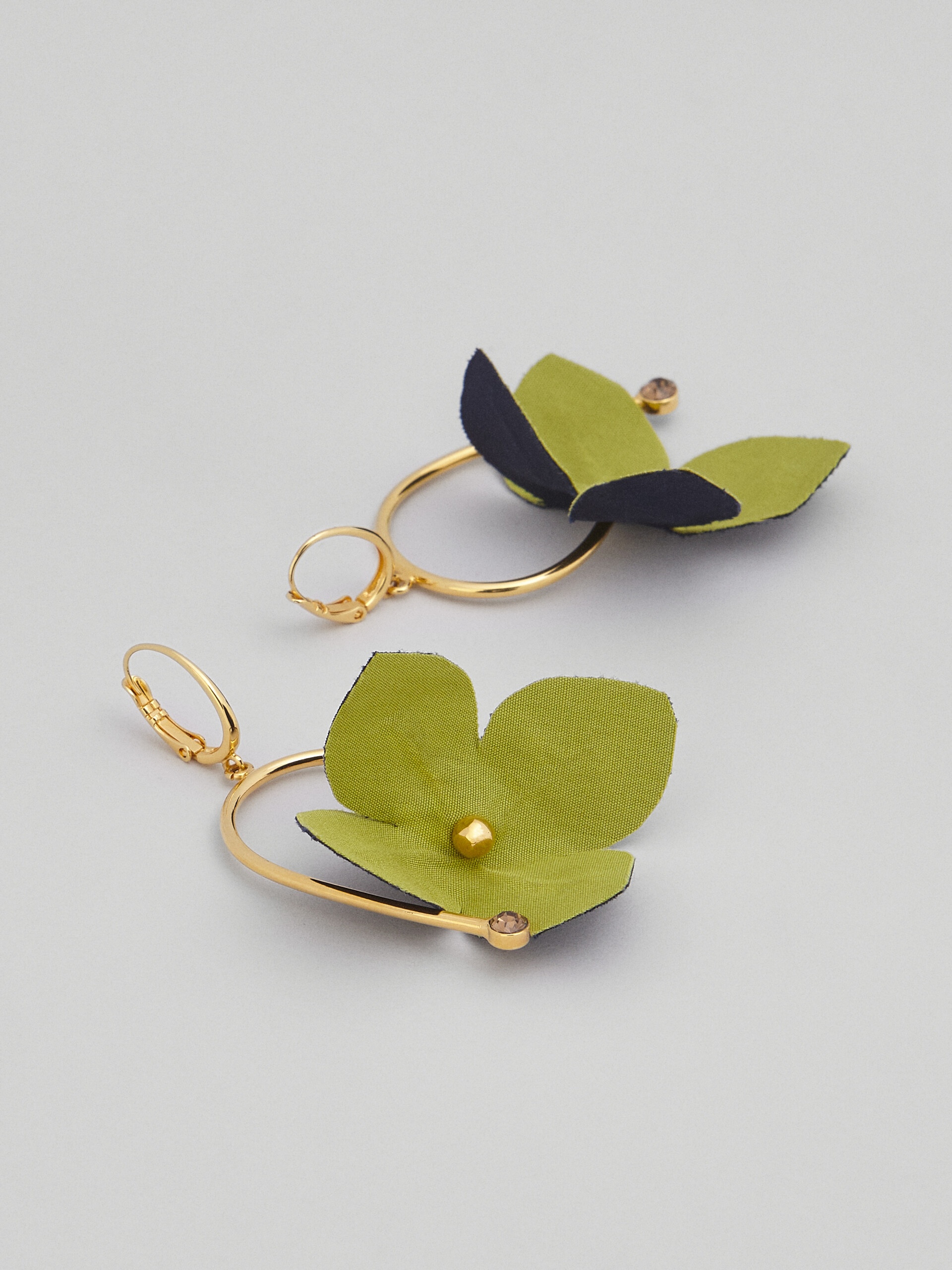 BI-COLOURED COTTON FLOWER FLORA EARRINGS - 4