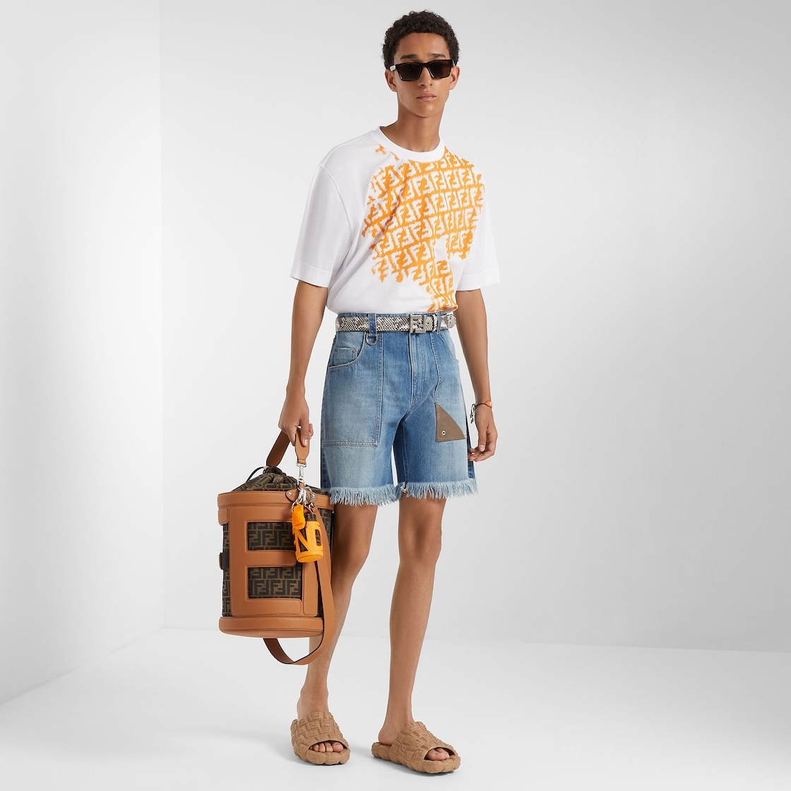 T-Shirt - 4