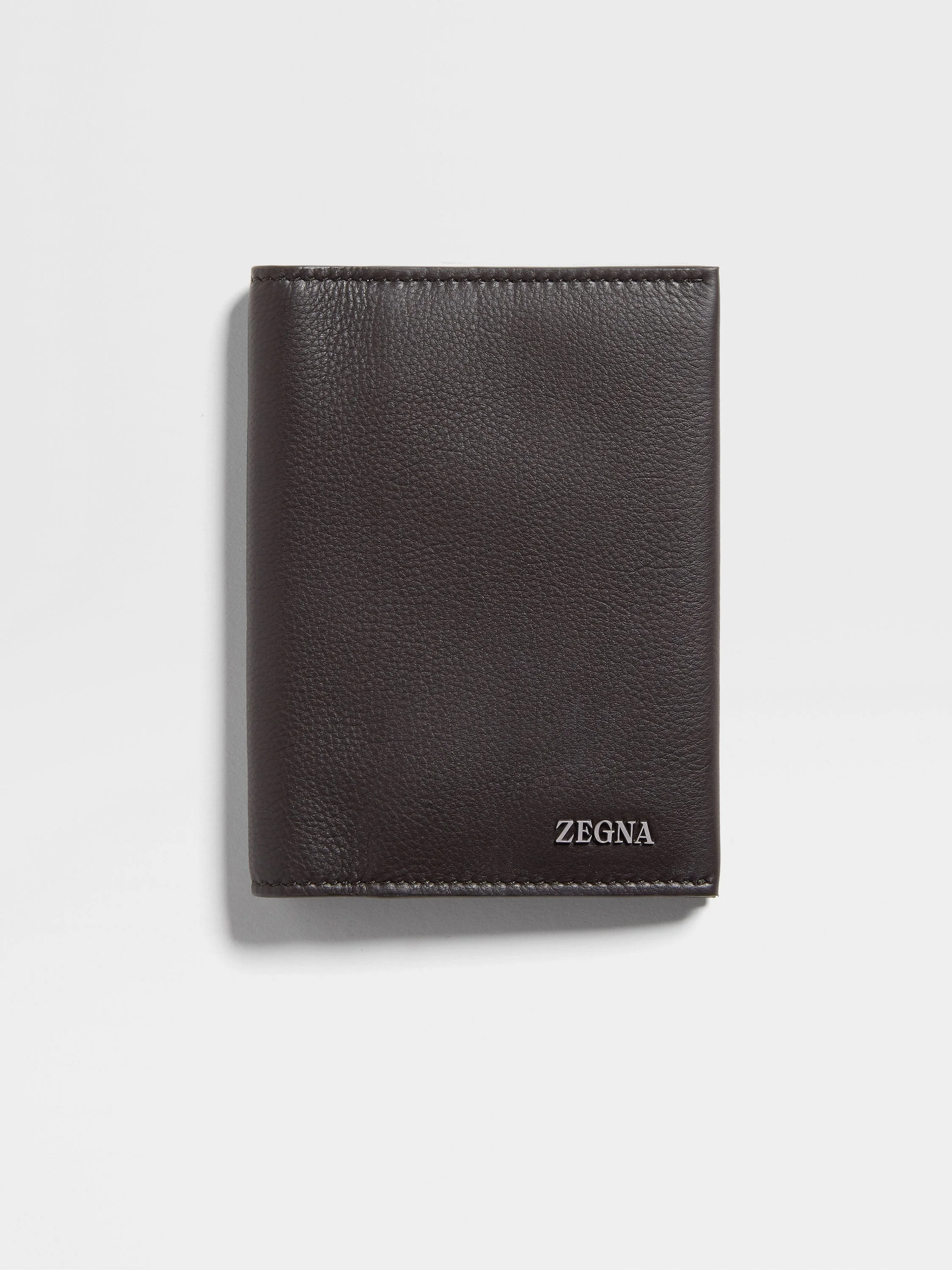 DARK BROWN SECONDSKIN PASSPORT CASE - 1