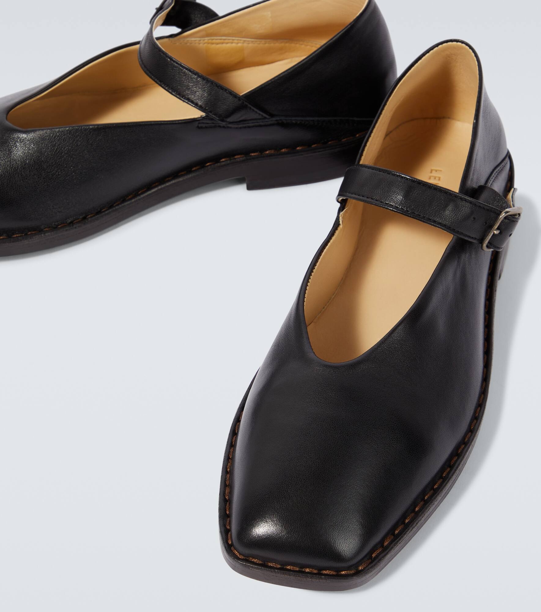 Leather slippers - 3