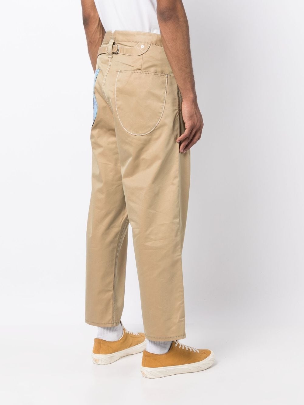 straight-leg contrasting-pocket trousers - 4