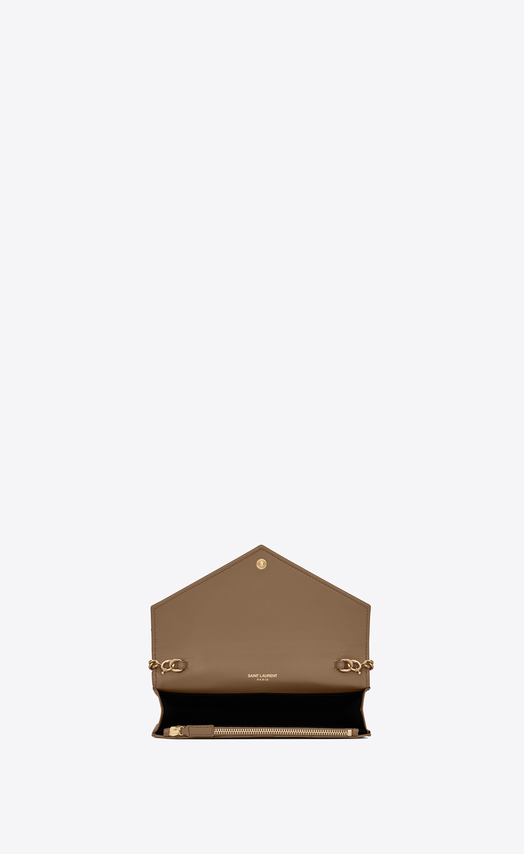 cassandre matelassé envelope chain wallet in grain de poudre embossed leather - 5