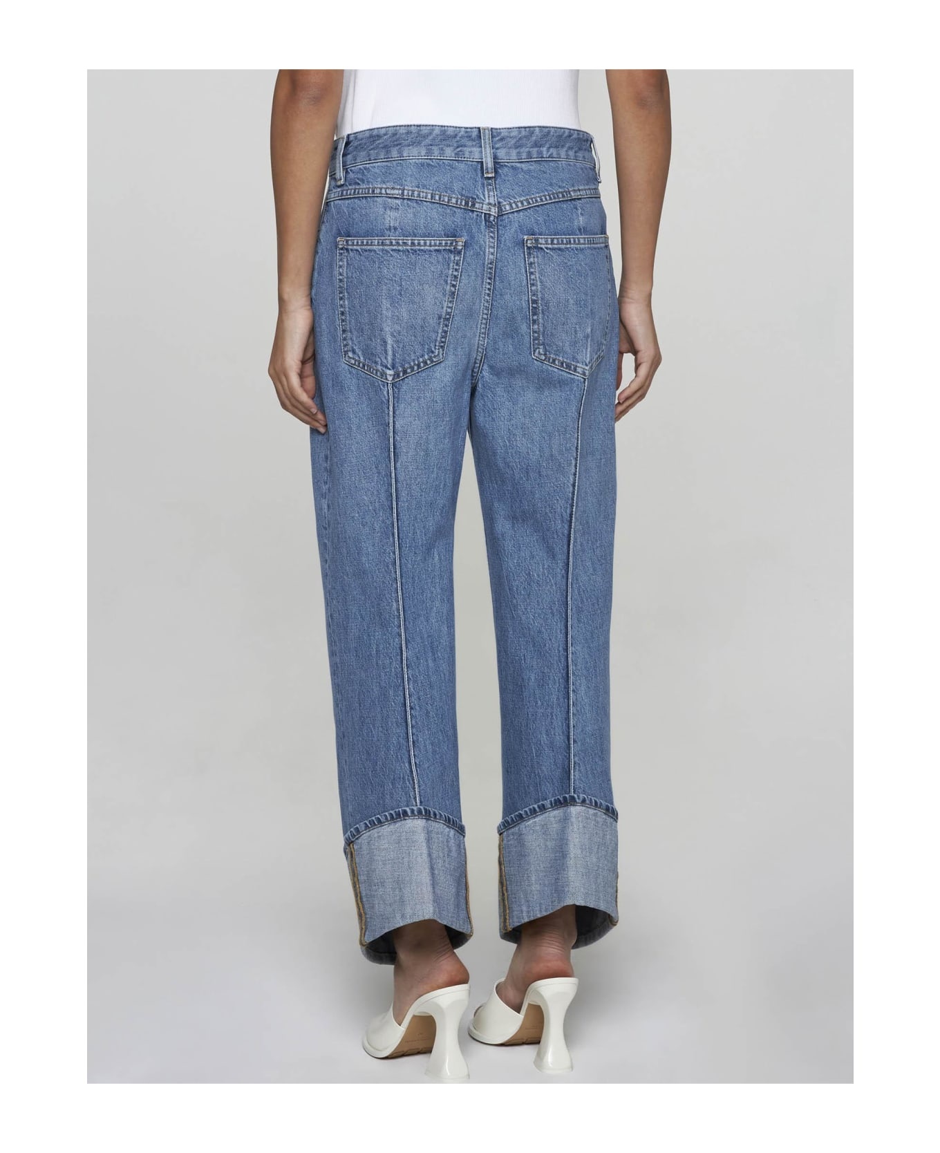 Curved Shape Jeans - 4