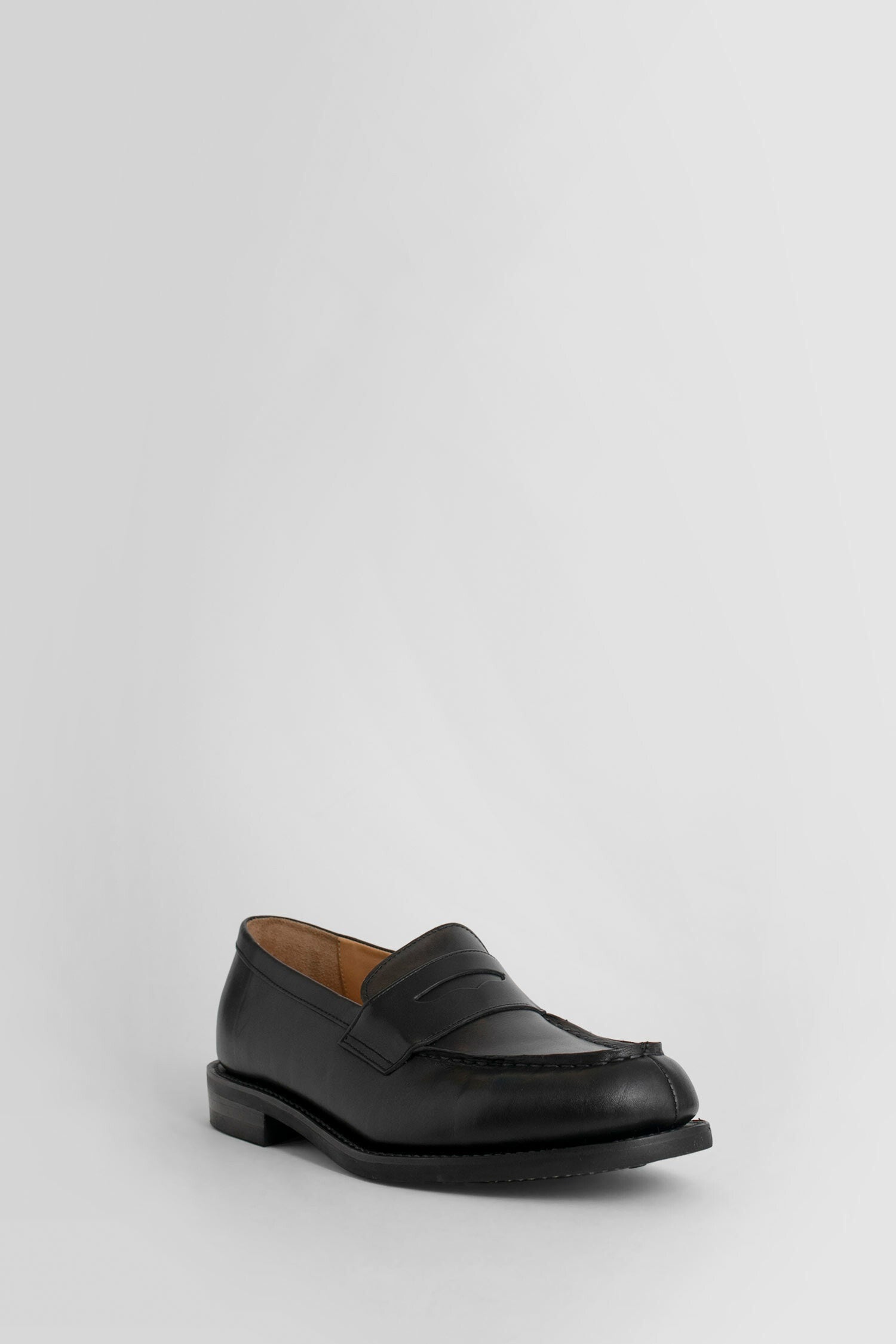 HENDER SCHEME MAN BLACK LOAFERS - 2
