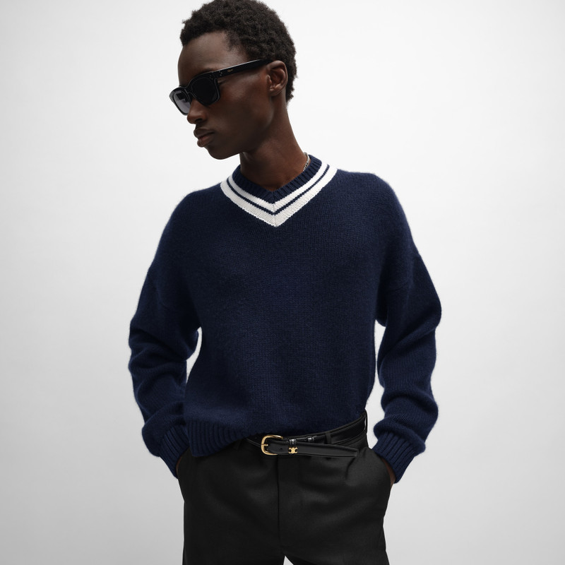 v-neck sweater IN cashmere 3