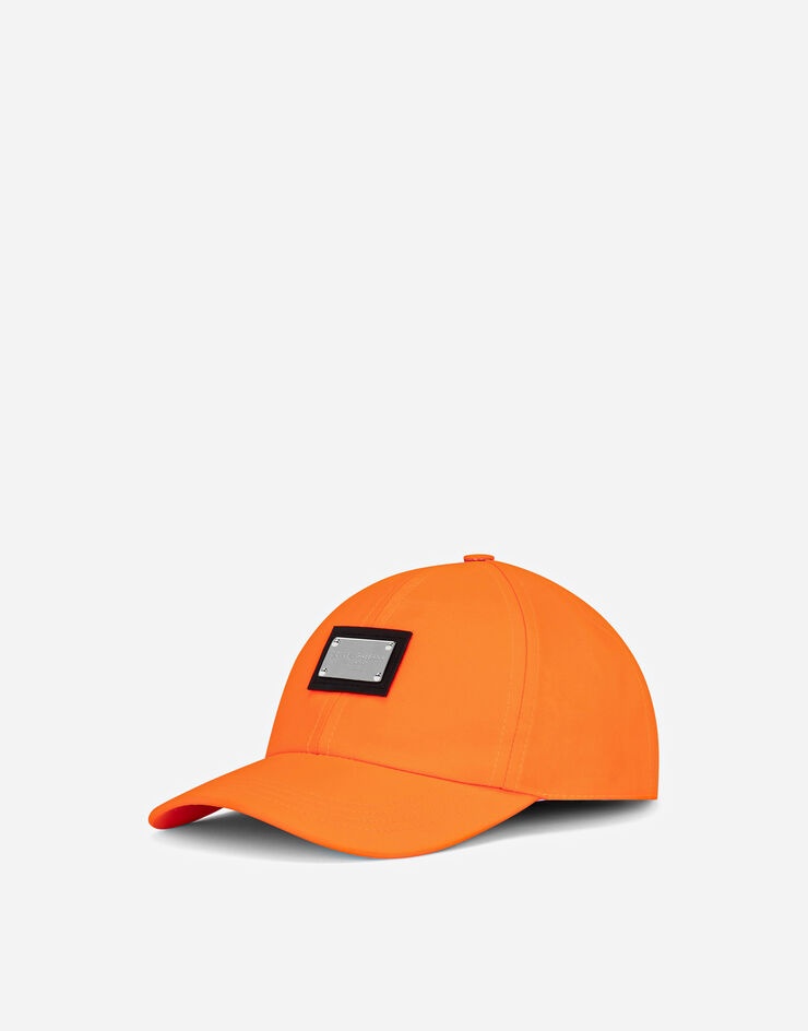Nylon baseball cap with branded tag - 1