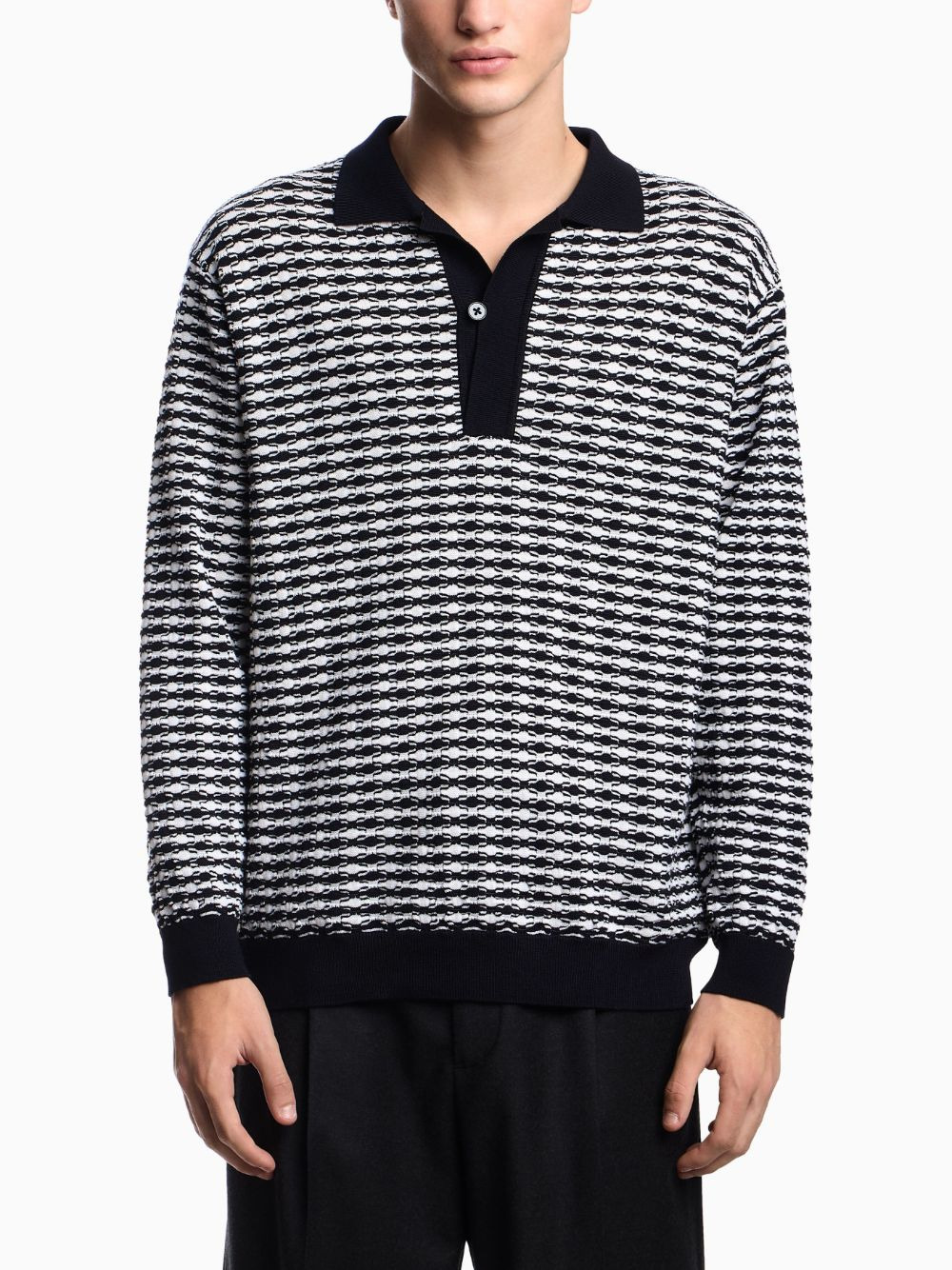 Wool V-Necked Sweater - 3