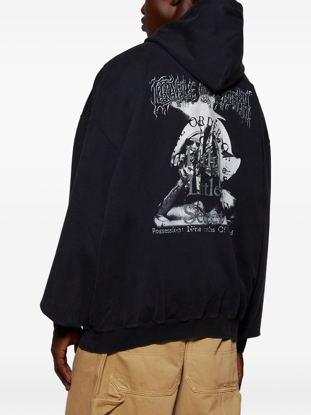 graphic-print hoodie - 5